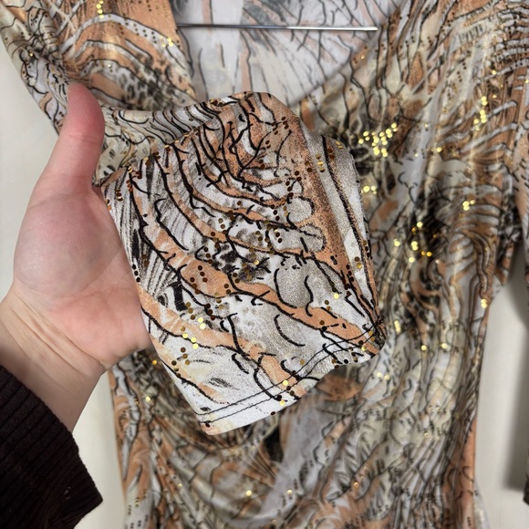 MSK Y2K Abstract Print Stretch Top Ruched 3/4 Sleeve Neutral Grunge Festival - Picture 5 of 11